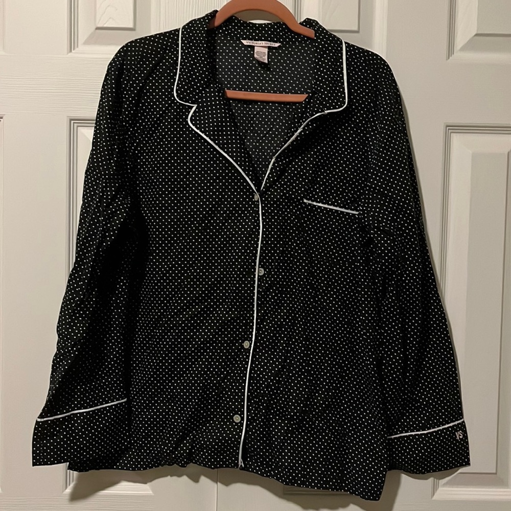 New! Victoria Secret pajama top